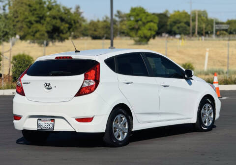 2016 Hyundai Accent SE