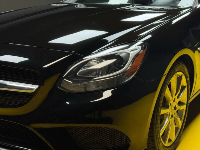 2017 Mercedes-Benz SLC SLC 300