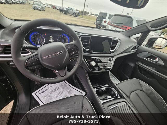 2026 Chrysler Pacifica Limited