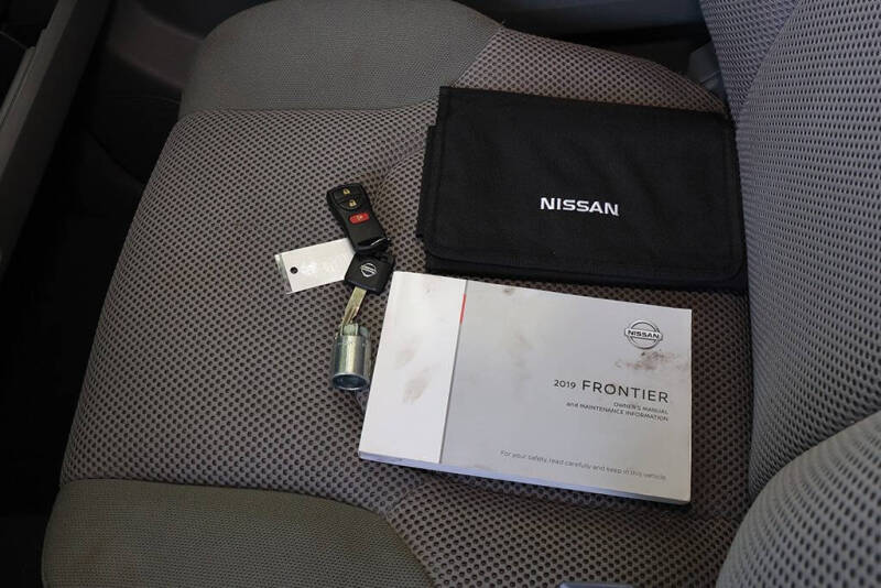 2019 Nissan Frontier SV