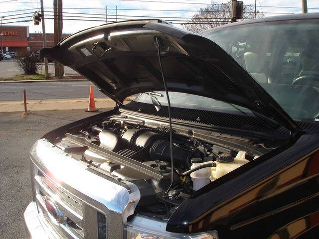 2011 Ford E-Series E-350 SD XLT