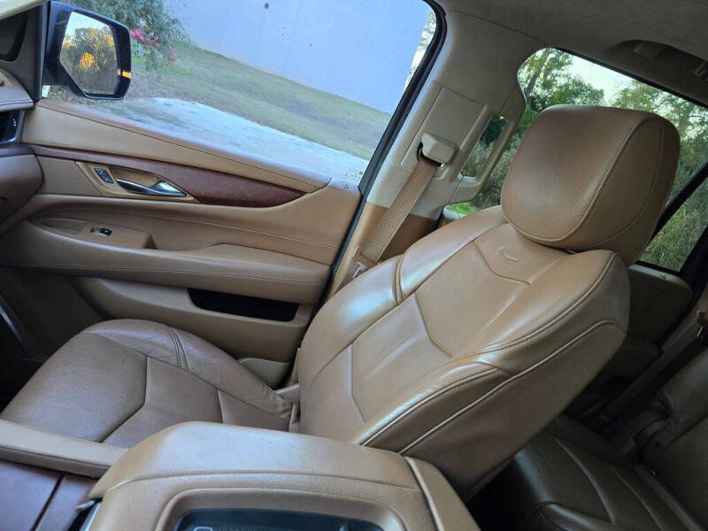 2016 Cadillac Escalade Platinum