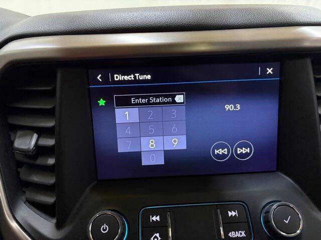 2023 GMC Acadia Denali