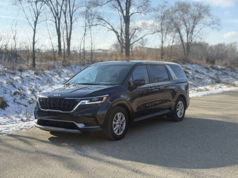 2023 Kia Carnival LX