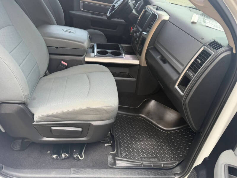 2013 RAM 1500 SLT