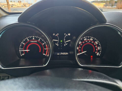 2011 Toyota Highlander SE