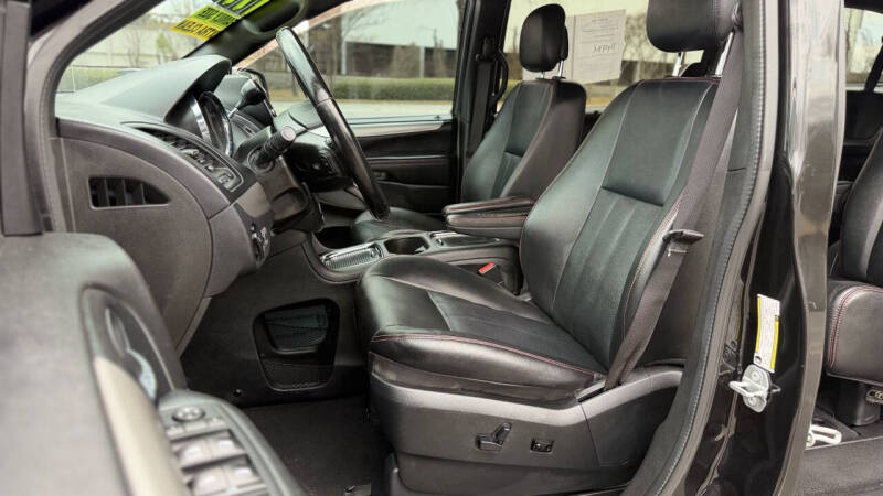 2020 Dodge Grand Caravan GT