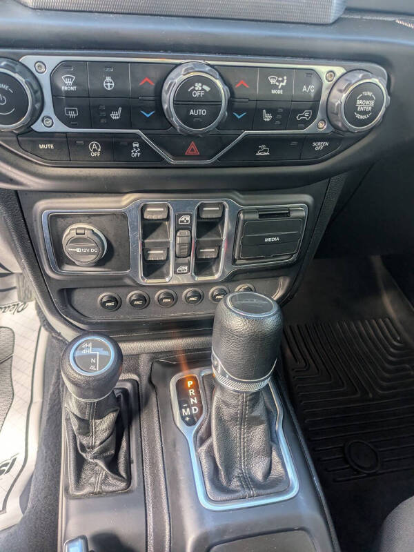 2020 Jeep Gladiator Sport S