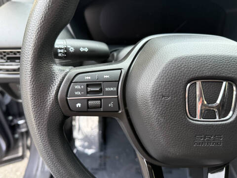 2023 Honda HR-V LX