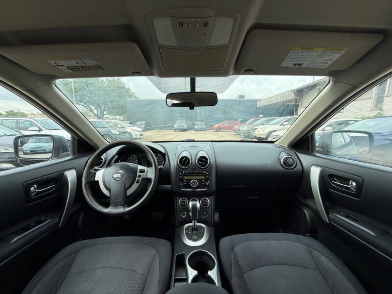 2011 Nissan Rogue S