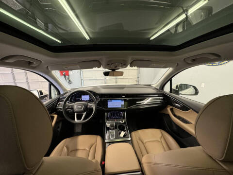 2023 Audi Q7 quattro Premium Plus 55 TFSI