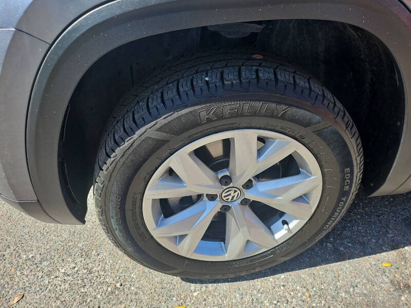 2019 Volkswagen Atlas SE