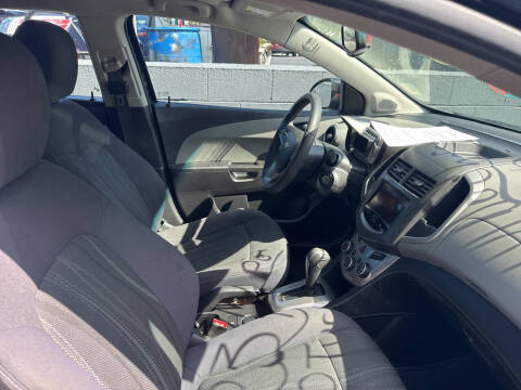 2014 Chevrolet Sonic LT Auto