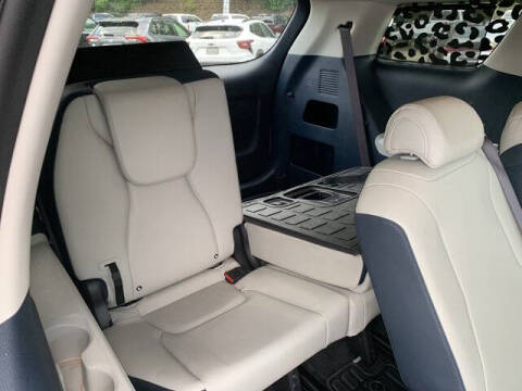 2025 Kia Carnival EX