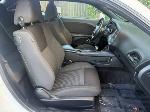 2018 Dodge Challenger SXT