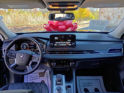 2024 Mitsubishi Outlander