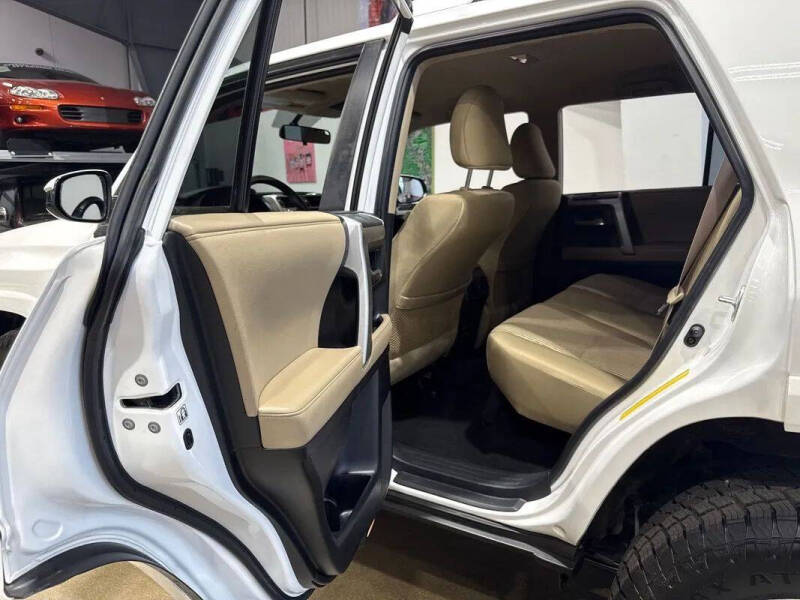 2016 Toyota 4Runner SR5