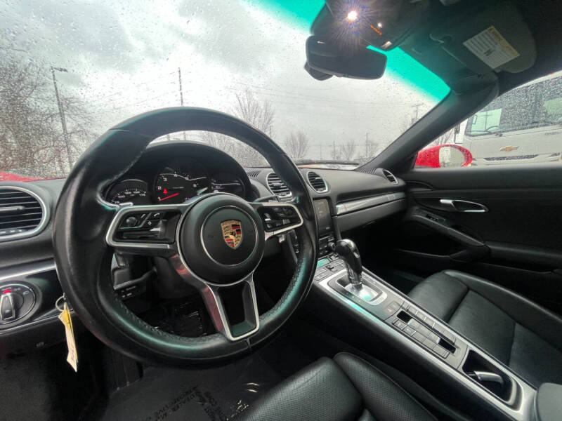 2023 Porsche 718 Boxster