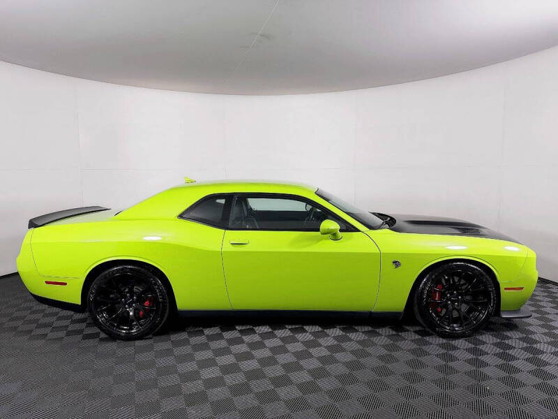 2015 Dodge Challenger SRT Hellcat