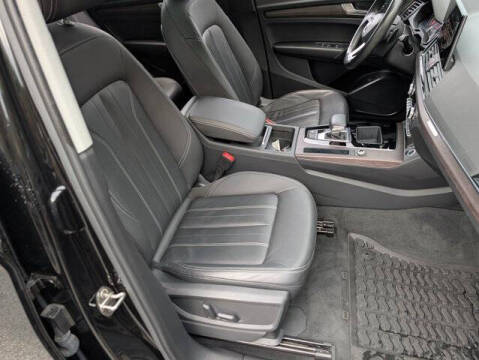 2021 Audi Q5 quattro Premium 45 TFSI