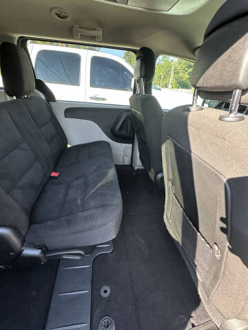 2020 Dodge Grand Caravan SE