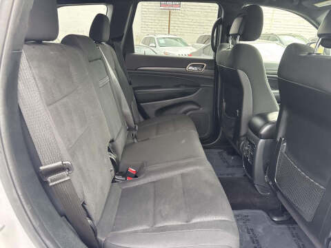 2017 Jeep Grand Cherokee Laredo