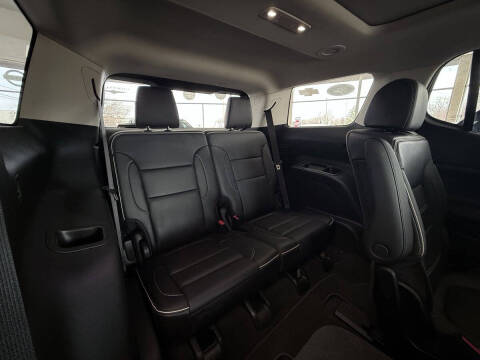 2022 GMC Acadia Denali