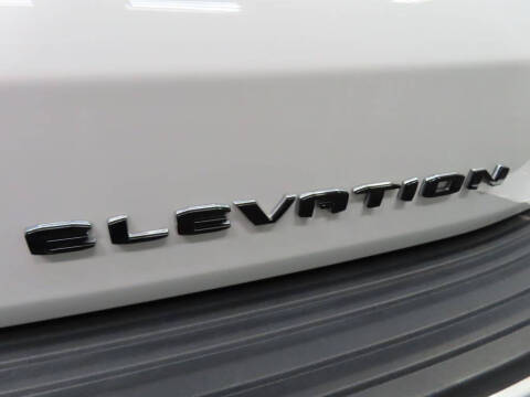 2025 GMC Yukon Elevation