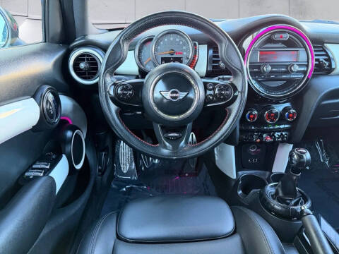 2015 MINI Hardtop 4 Door Cooper S