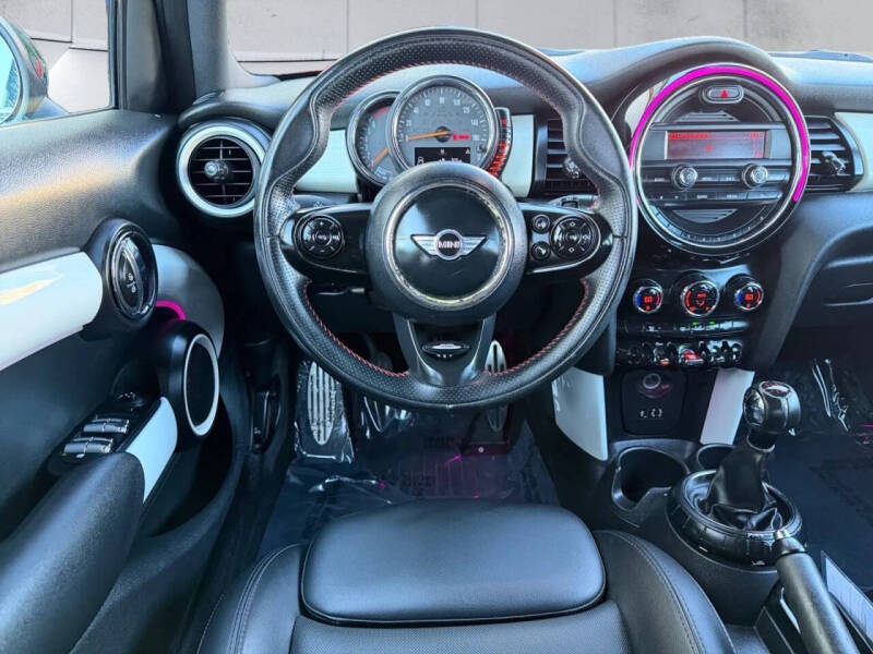 2015 MINI Hardtop 4 Door Cooper S