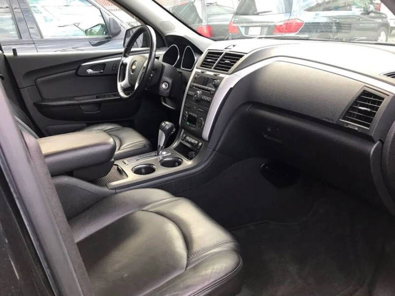 2009 Chevrolet Traverse LT