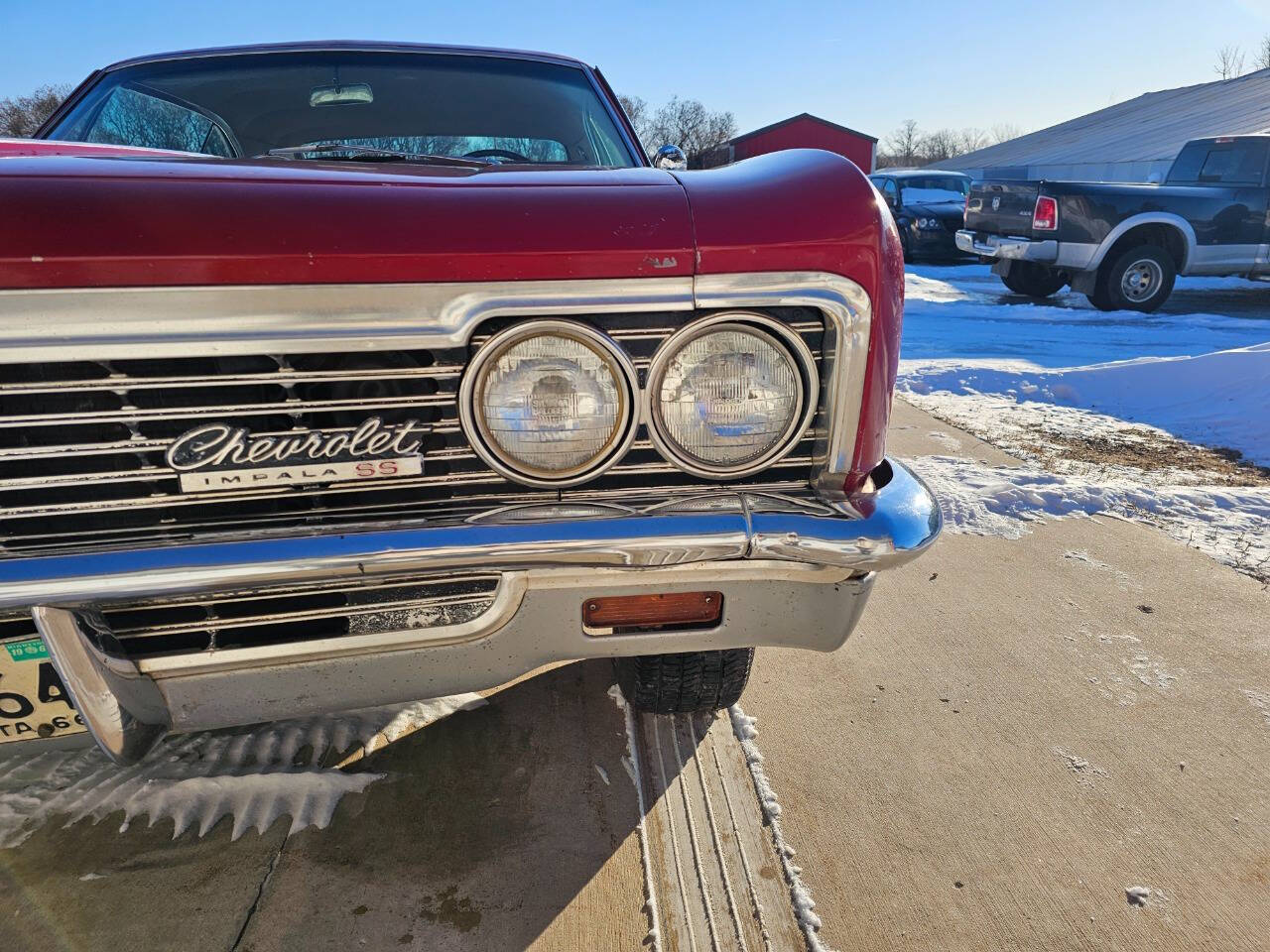 1966 Chevrolet Impala 38