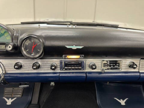 1955 Ford Thunderbird