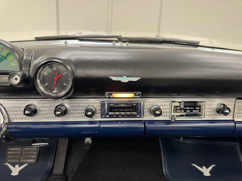 1955 Ford Thunderbird