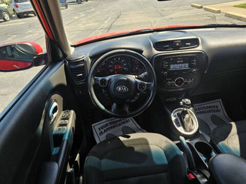 2017 Kia Soul +