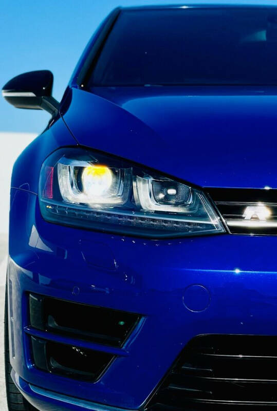 2015 Volkswagen Golf R 4Motion