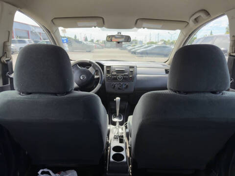 2012 Nissan Versa 1.8 S