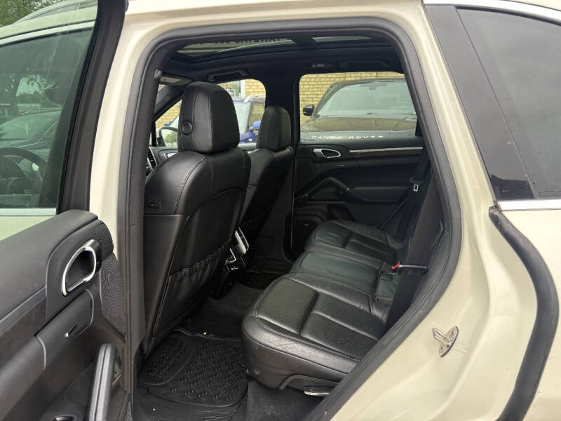 2011 Porsche Cayenne S