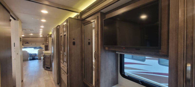 2022 Jayco SENECA 37M