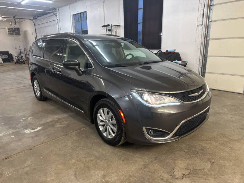 2019 Chrysler Pacifica Touring L