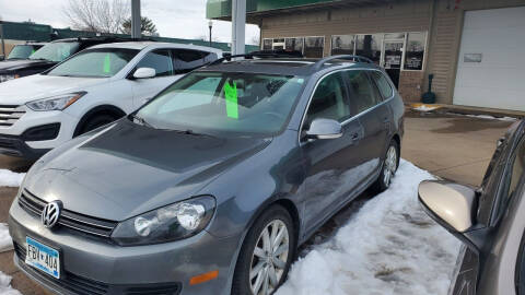 2012 Volkswagen Jetta for sale at North Metro Auto Sales in Cambridge MN