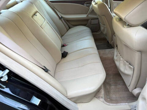 1999 Mercedes-Benz E-Class E 300TD