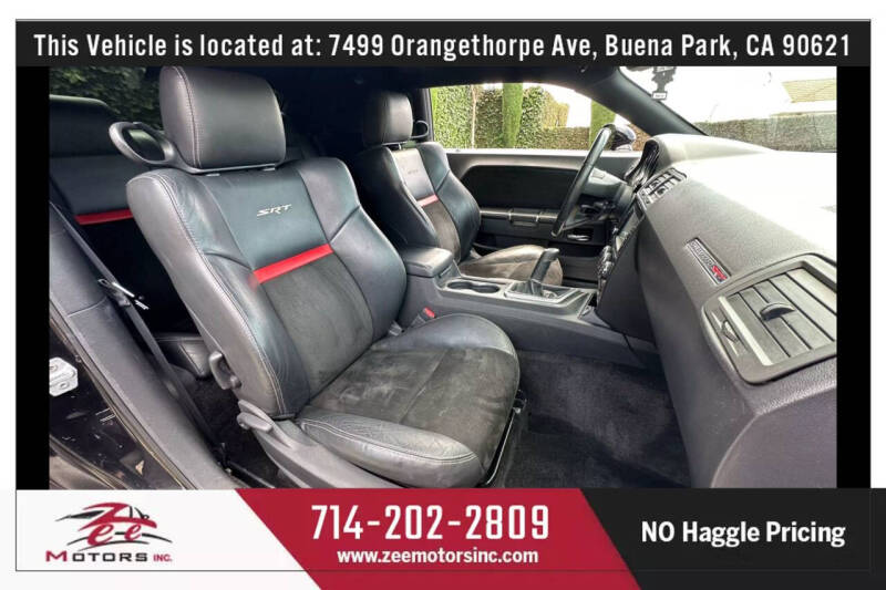 2010 Dodge Challenger SRT8