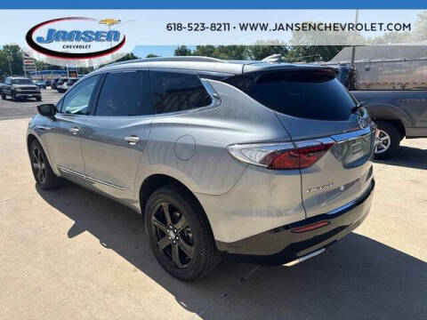 2023 Buick Enclave Essence