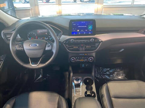 2021 Ford Escape SEL