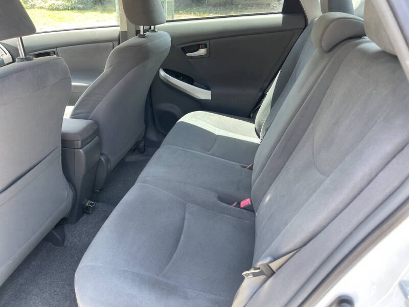 2010 Toyota Prius II