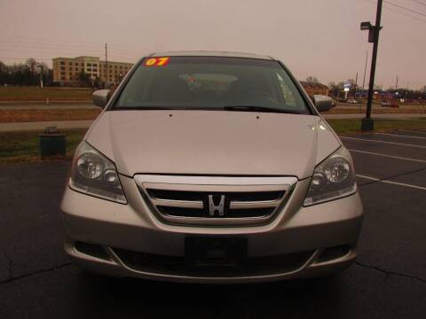 2007 Honda Odyssey for sale at Auto World in Carbondale IL