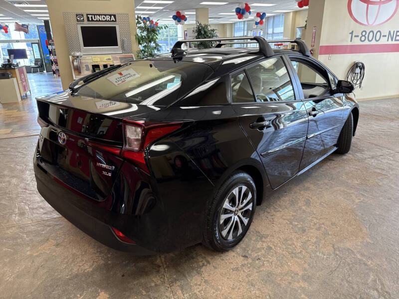 2022 Toyota Prius XLE AWD-e