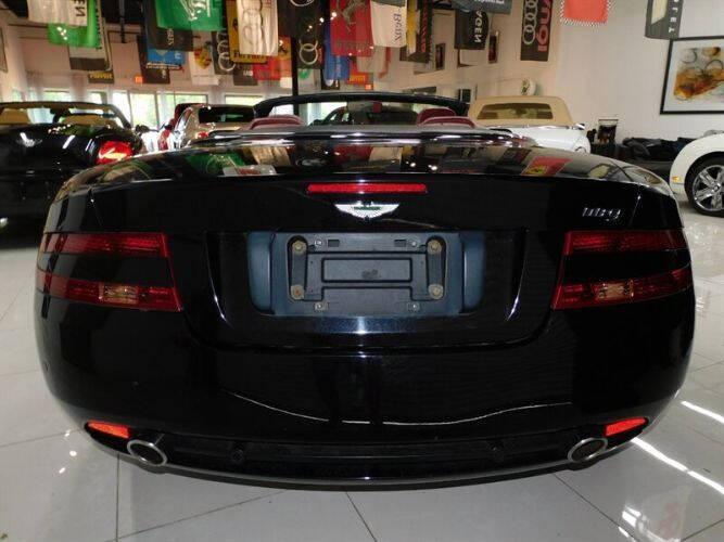 2006 Aston Martin DB9 Volante