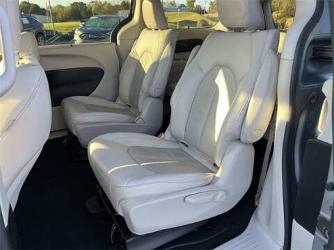 2021 Chrysler Pacifica Hybrid Touring L